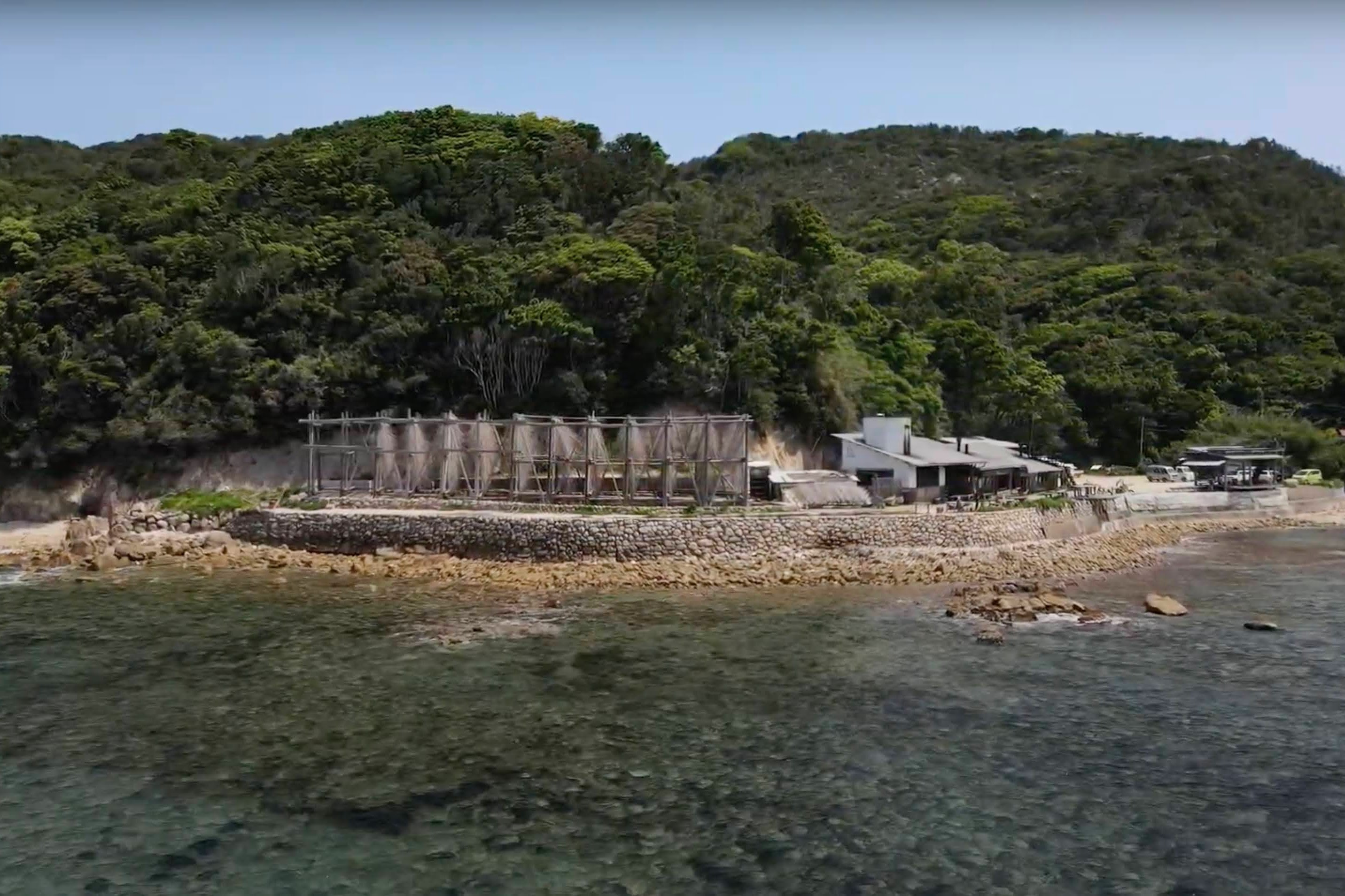 製塩所工房とったんの外観